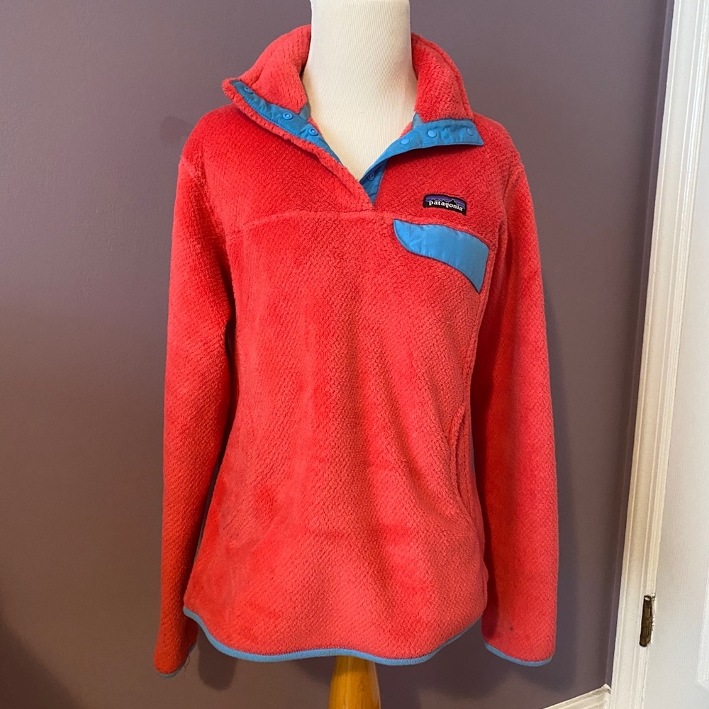 pink patagonia pullover